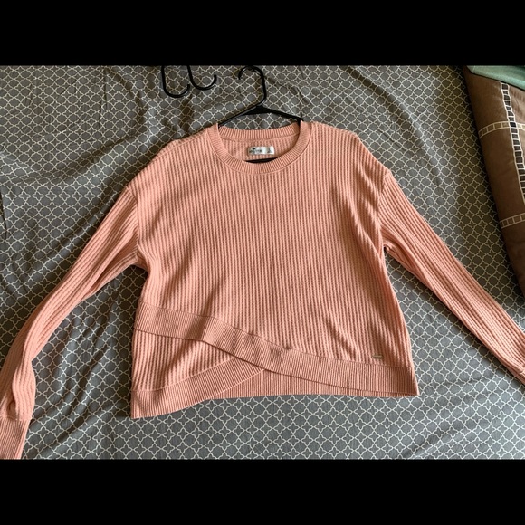 Hollister Sweaters - Cropped shirt